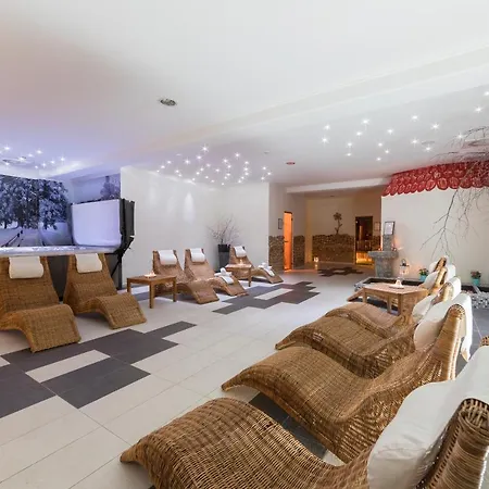 Jakec Trije Kralji Na Pohorju Hotel